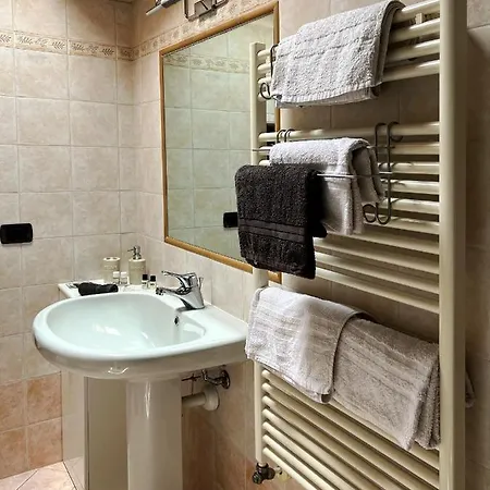 Casa Cele Garda (Verona)