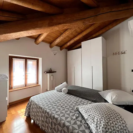Casa Cele * Garda (Verona)