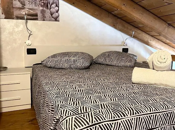 Casa Cele *