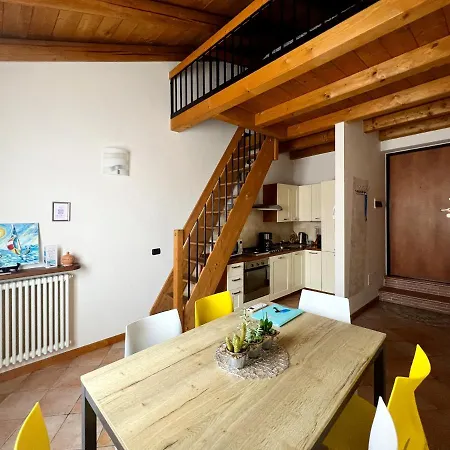 Casa Cele شقة